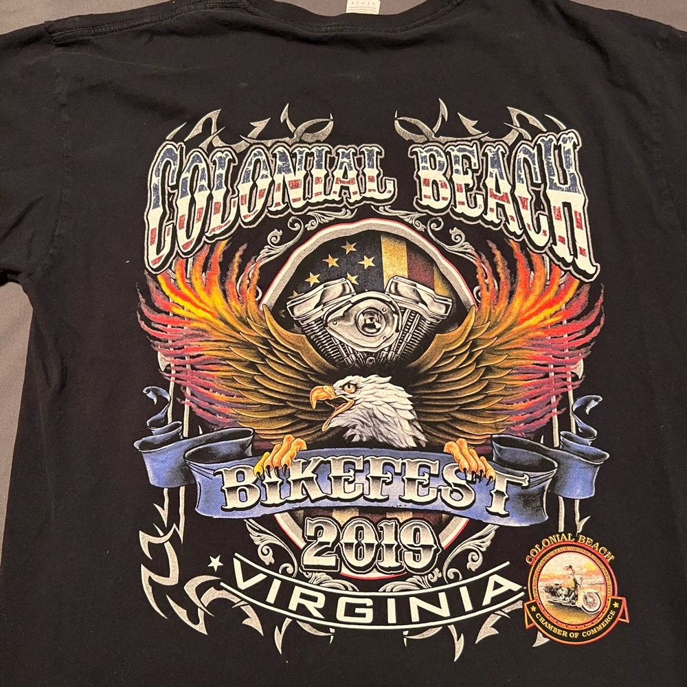 Colonial beach bike fest t-shirt. Size L